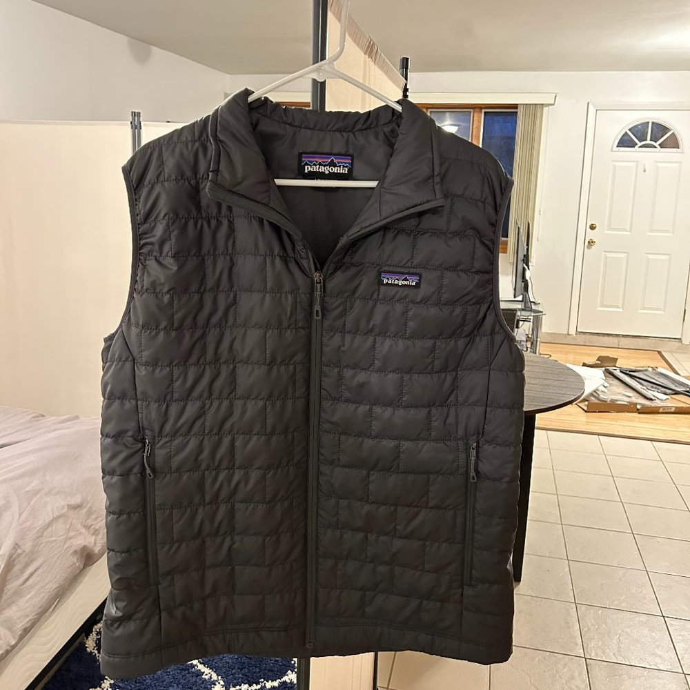 Patagonia Nano Puff Vest- Like New!